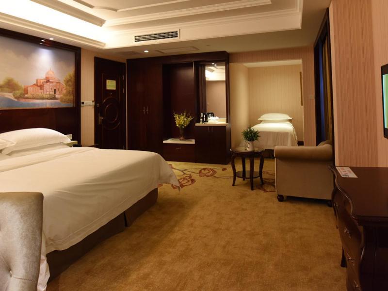 Vienna Hotel Loudi Chunyuan Pedestrian Street Loudi (Hunan) Exterior foto